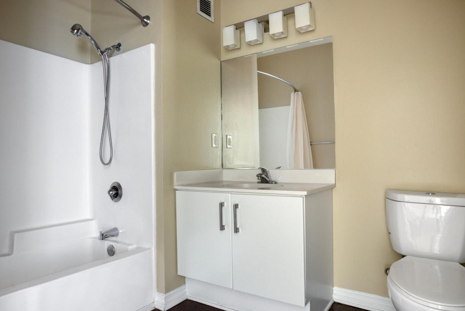 Koreatown 1br W Gym Pool Close To Coffee Shops Lax-1176